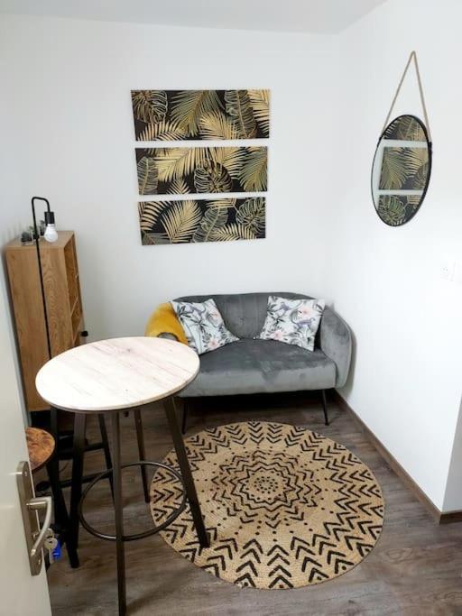 T2 Cosy Vieux Montlucon Lägenhet Exteriör bild